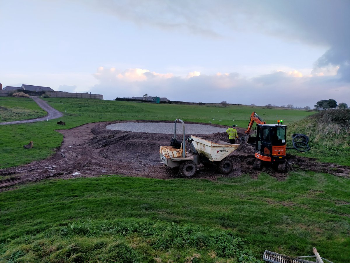 Tom Collings (@tomcollingshgk) on Twitter photo Interesting conditions to start the year π€¦π»ββοΈ <a href="/PointatPolzeath/">The Point at Polzeath</a> but still making progress with the new practice green and bunker #wet #greenkeeper #cornwall ποΈπββοΈβ Interesting conditions to start the year π€¦π»ββοΈ <a href="/PointatPolzeath/">The Point at Polzeath</a> but still making progress with the new practice green and bunker #wet #greenkeeper #cornwall ποΈπββοΈβ