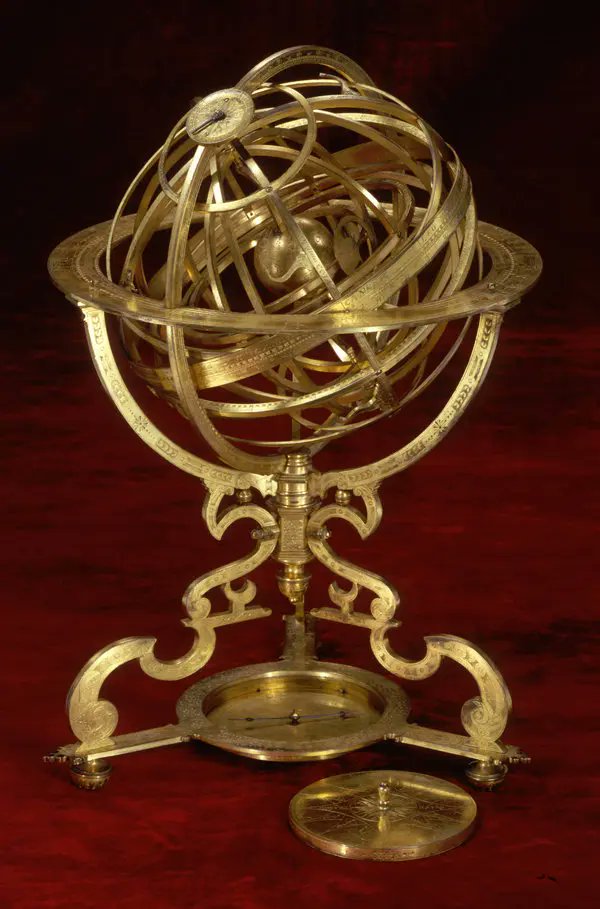 rmathematicus's tweet photo. Running late this week but it's finally here: A new blog post – The Renaissance rise in scientific instrument making #scientificinstruments #Renaissancescience
https://t.co/EyE61T5baZ https://t.co/vOIoWFMbi1