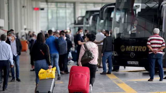 Kamusonhabergzt's tweet photo. Şehirler arası otobüsler için bilet fiyatları açıklaması
https://t.co/jFsRNi9VdH
#perşembe #EYTyiMecliseGetirin #ParamNerede #MeralAkşener #SatmıyorumUlan #12ocakisbırakıyoruz #ÇöpAdam #SüresizNafaka #BuBekletmeNeden #MemurlarAlanda #hayirlicumalar #RaufDenktaş #EytNeyiBekliyor https://t.co/LvRMSOpS3z