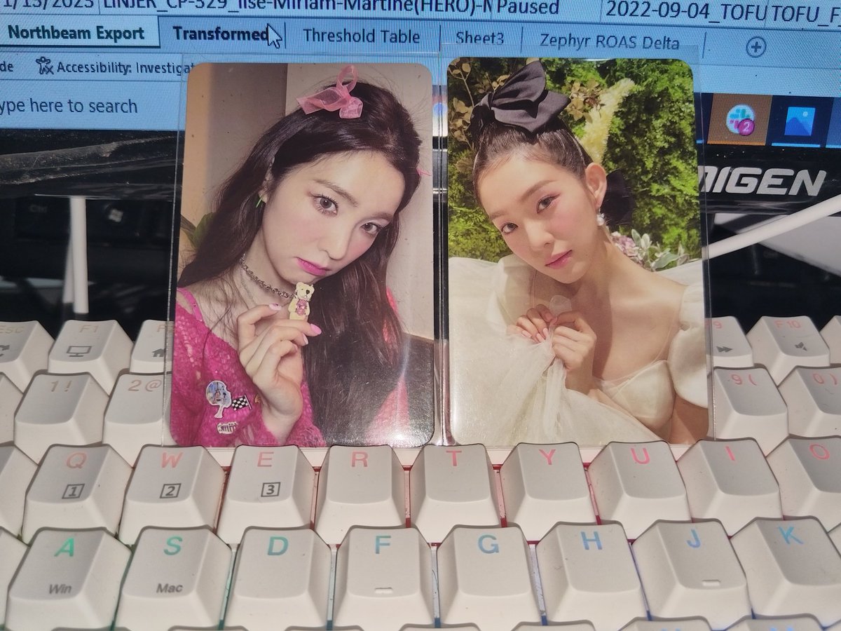 yeripuff's tweet photo. π : #puffmails | #NahauldapTo
guess who also came in today? π irene smini and weddingrene arrived safely rin thanks to the very secure packaging, tysm @nctstandee for letting me adopt them! https://t.co/cyXHAhH4hQ