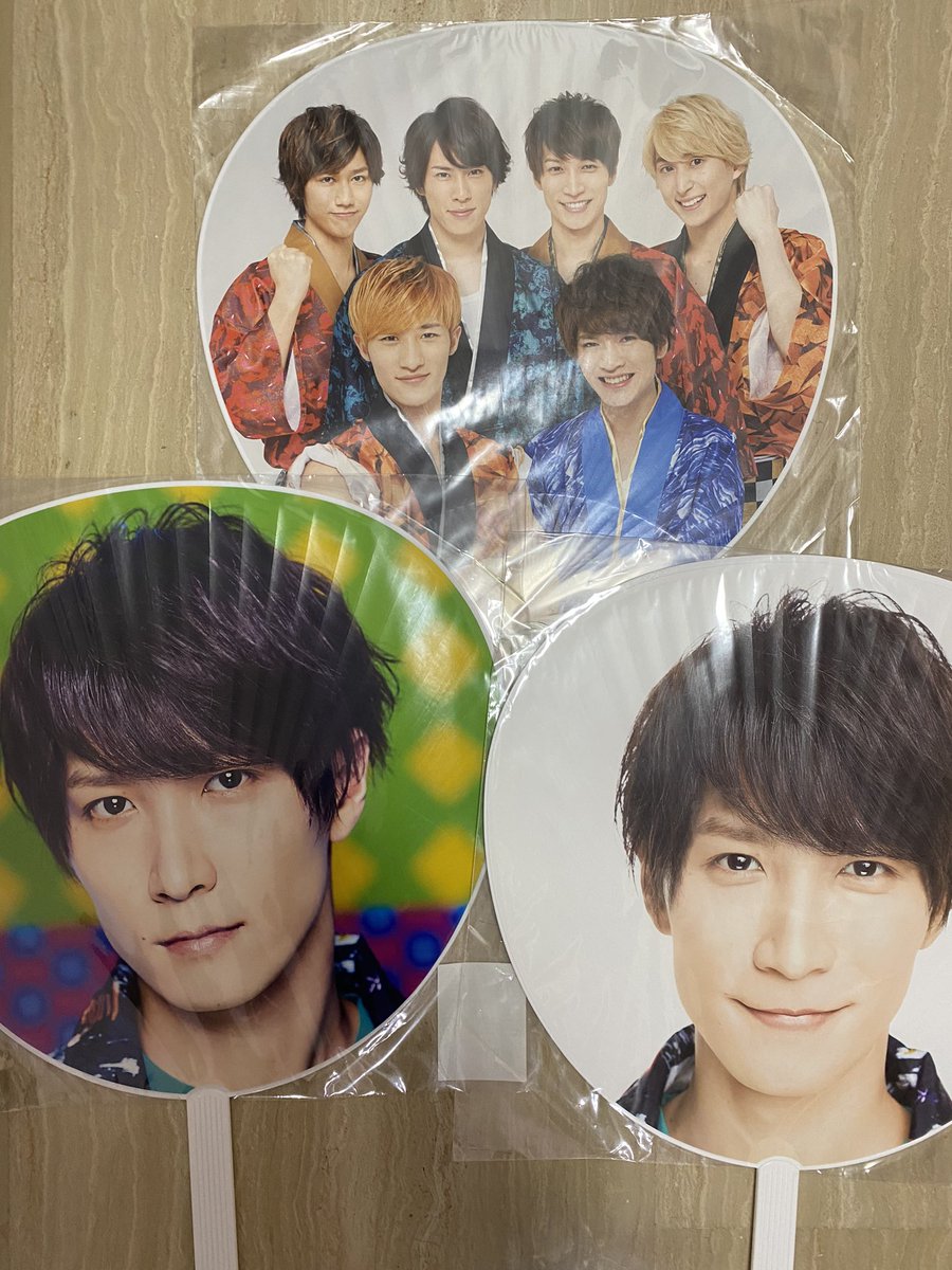 baekingneeds's tweet image. Snow Man 担降りの為グッズお譲り致します

譲 渡辺翔太 (画像参照)
求 買取 PayPay ($でお願いします)

⭕️まとめての買取優先です
⭕️シンガポールから発送 (郵送費は別

お心当たりの方はDMまでお願いします

#SnowMan求 #SnowMan譲 #SnowManグッズ求 #SnowManグッズ #SnowManグッズ譲 #渡辺翔太