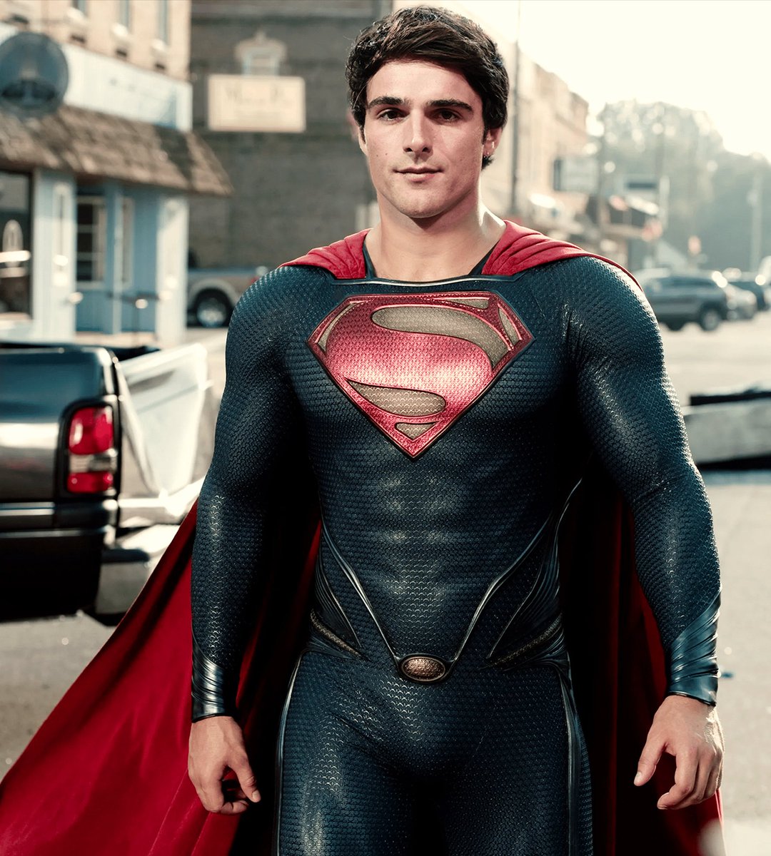 SupermanFilm_'s tweet image. Jacob Elordi is rumored to be @JamesGunn&apos;s Superman for the #DCU.

Thoughts?