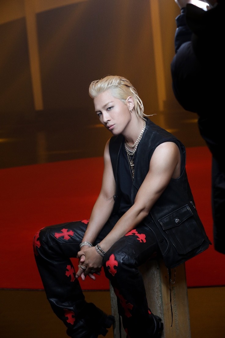 URTHESUN's tweet photo. Melon🍈

태양이라는 장르를 견고히 하는 여정 #VIBE

@Realtaeyang #TAEYANG #태양 https://t.co/8vHLYCzBRq