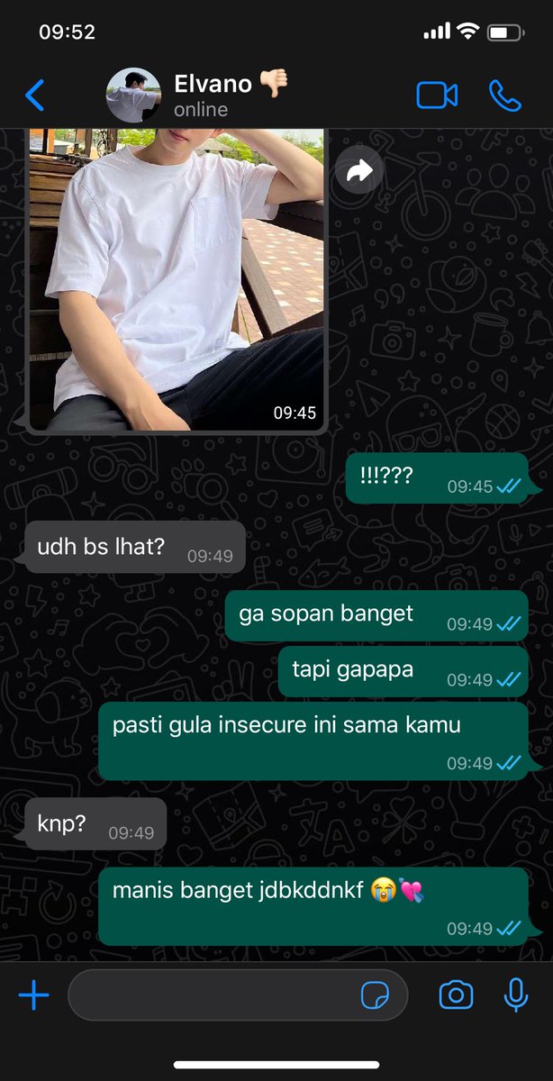 ; tanpa aba-aba

Cha Eunwoo one tweet AU
©piapieque