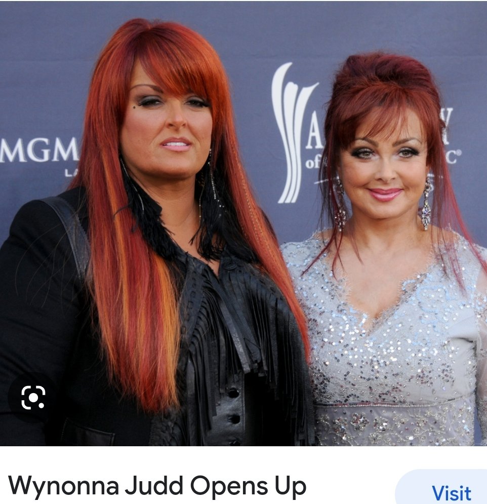 ClHeiberg's tweet photo. #LisaMariePresley
#Wynona Judd
All beautiful, talented ladies, much loved, much missed, much admired.
Almost like two halves to a whole. I always wished Wynnona would do an Elvis cover album - she too could be his daughter.
God Bless &amp; Love them all. https://t.co/eWRn3fD3ZW