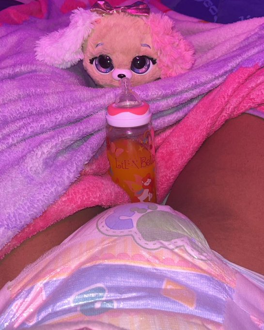 is been a good day!! wuv you frens nite! https://t.co/9LKOcUbryV<a href="/tag/newprofilepic"class="tags"><span>#newprofilepic</span></a>