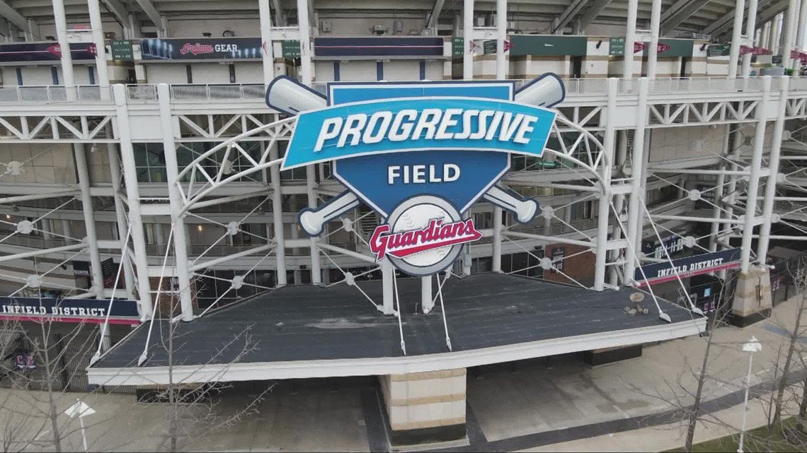 #Cleveland #Guardians to announce final plans for Progressive Field renovations at 1pm. 
 
https://t.co/7wqXpSuxjw
 
#Baseball #ClevelandGuardians #MajorLeagueBaseball #MLB #MLBAmericanLeague #MLBAmericanLeagueCentral #Ohio https://t.co/aOoVYiWKSO