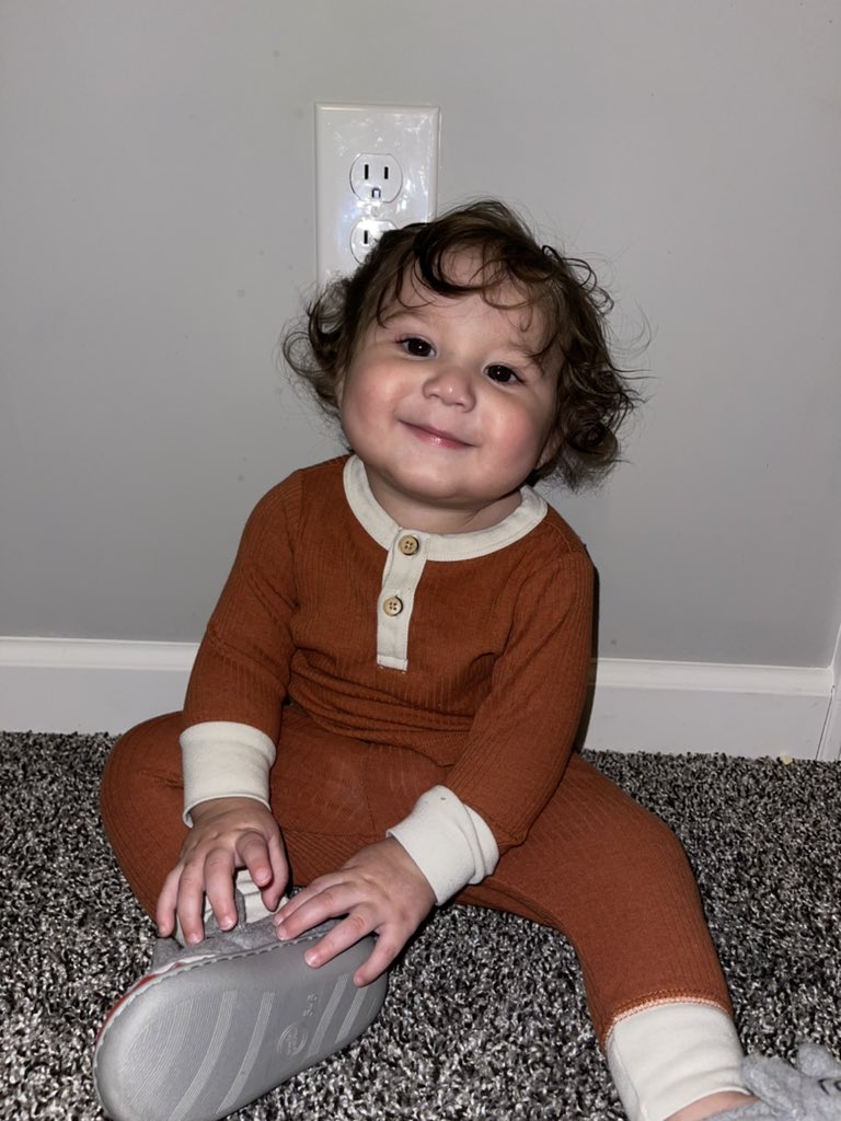 I MELT into these eyes