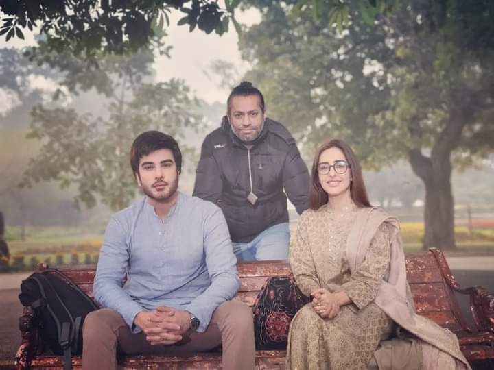 SHOWBIZW0RLD's tweet photo. ImranAbbas #SidraNiazi And Director #SaqibKhan From The Set Of their Upcoming Drama Serial "#TumharyHusnKyNaam".
#SabaQamar and #AsadSadiue also In Main Lead.
Coming Soon On #AplusEntertainment
@ImranAbbas @SidraMu46326459 #Aplusentertainment
@SHOWBIZPAKIST10 https://t.co/ZG9MIaLirS