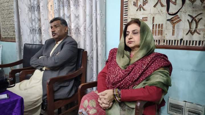 sindhilang's tweet photo. سنڌي ٻوليءَ جي با اختيار اداري پاران، ،اداري جي ڊاڪٽر بلوچ هال ۾ ھلندڙ ورڪشاپ"لکڻي، ايڊيٽنگ ۽ پروف پڙهڻ بابت سکيا “ https://t.co/pUyXekRwV5