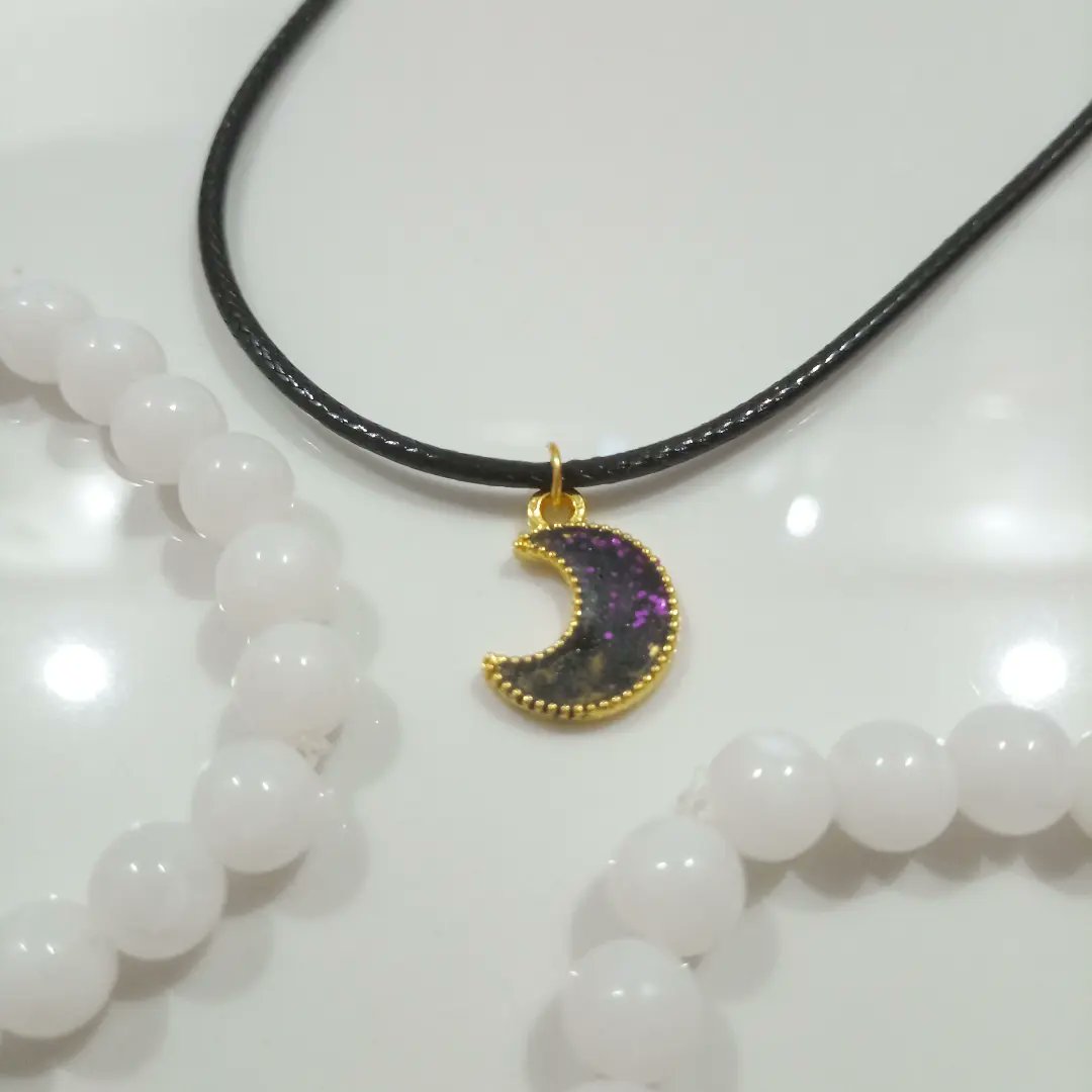 AMNLCrafts's tweet photo. Resin necklaces ideas✨ Purchase now!

✨Free Customization 
✨Affordable 
✨Handmade

#smallbusiness #AMNLCrafts #oroquieta #supportlocalbusiness #handmadecraftsforsale
#resincrafts  #artsandcrafts #resin #resincraftsoroquieta  #diy  #giftideas  #resinnecklace https://t.co/ZqFawri1Cm