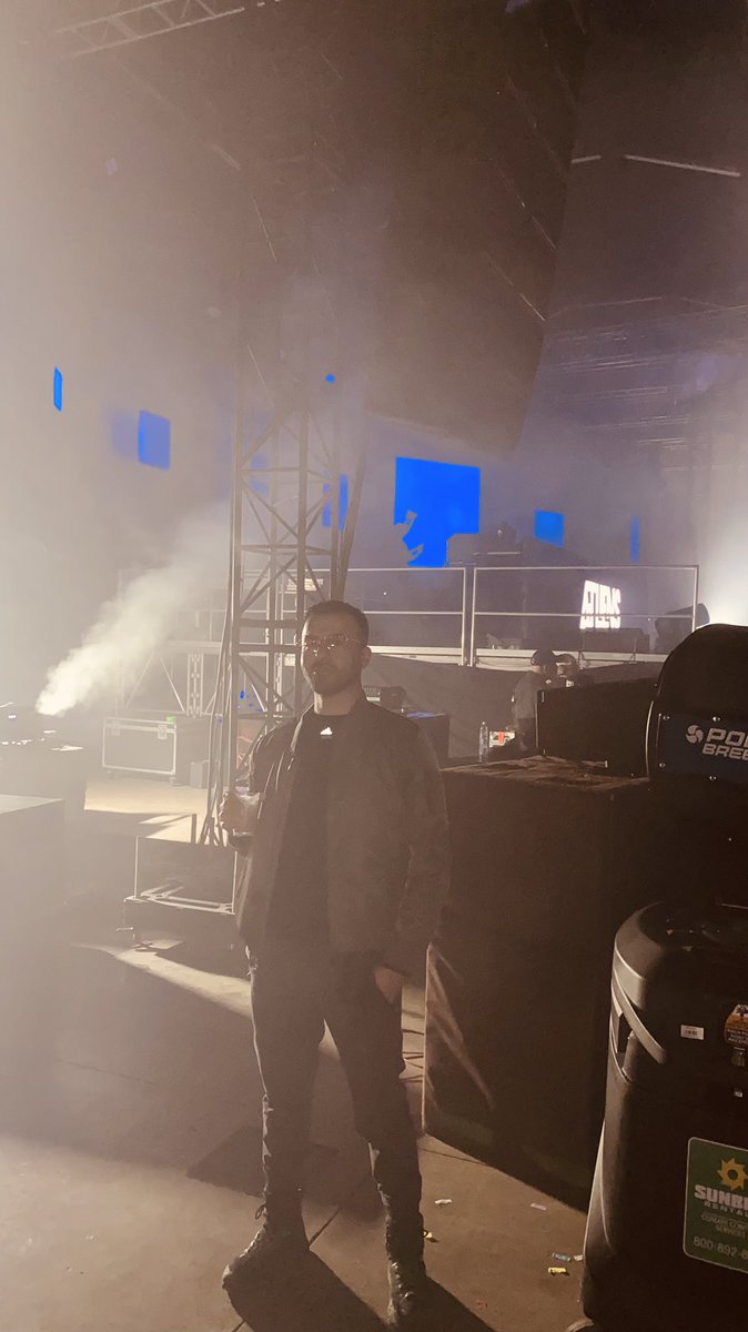 brnavarro's tweet photo. Finally got to meet the living legend @johnsummit  and had the honor of supporting @GordoSZN at @LightsAllNight https://t.co/qCsy31E0se