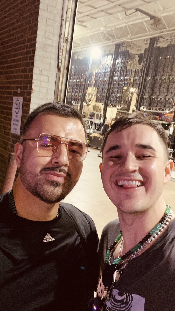 brnavarro's tweet photo. Finally got to meet the living legend @johnsummit  and had the honor of supporting @GordoSZN at @LightsAllNight https://t.co/qCsy31E0se