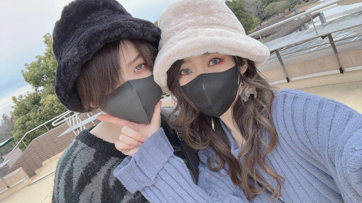 yuugure_cos's tweet photo. cos/コスプレ
⚠️コスの姿とただの中の人
双悪 #KCF71 #KCF
左→Sayo.
右→ゆーぐれ https://t.co/AkrZgTMWWA