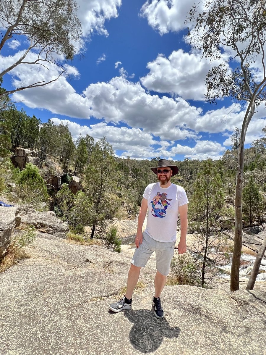 nemojedi's tweet photo. Missing Australia already. House not finished and need to do something over the weekend as could no face it after all the travel back. #gay #gayaustralia #gaybear #gaybeard #gayguy #over46 #single #validation #ukgay #fun #sun #miss https://t.co/IsZxNCWOk9