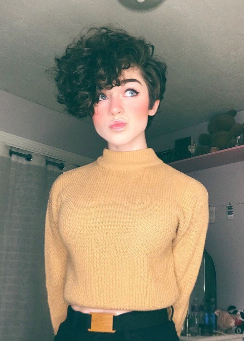 Who's awake?
I need a spoon buddy.