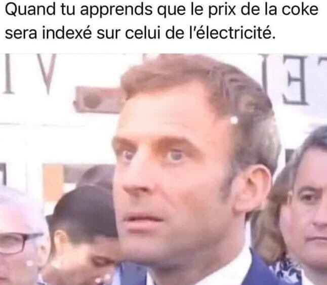 nad1375's tweet photo. Qui a fait ça ?   😅😅😅😂😂😂😂😂😂😂😂😂😂😂😂😂😂😂😂 https://t.co/iiUHJ9BxlI