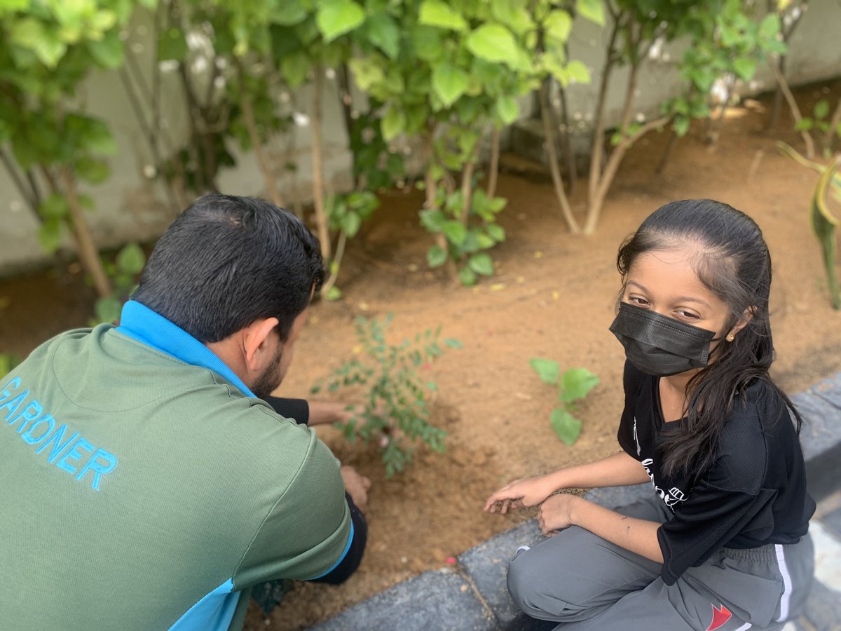 Nurturing plants - the joy in giving <a href="/ashex16/">Asha Alexander UN Accredited #ClimateChange Leader</a> <a href="/nishamohsin1/">Nisha Mohsin</a> <a href="/gls/">George</a>