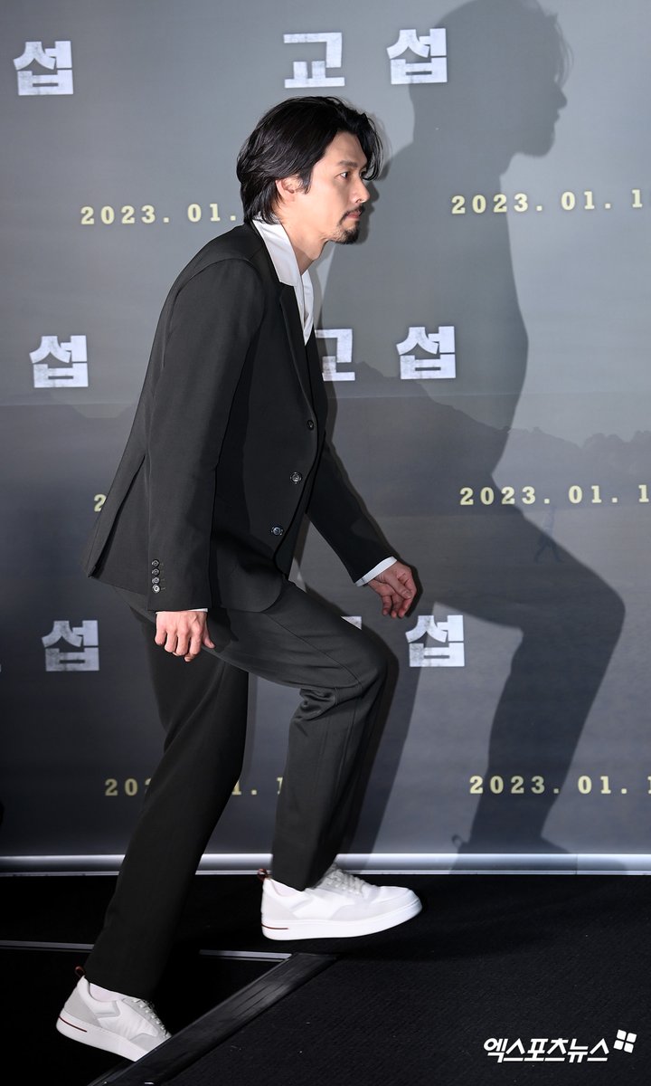 January 13, Hyun Bin attends THE POINT MEN media premiere held at