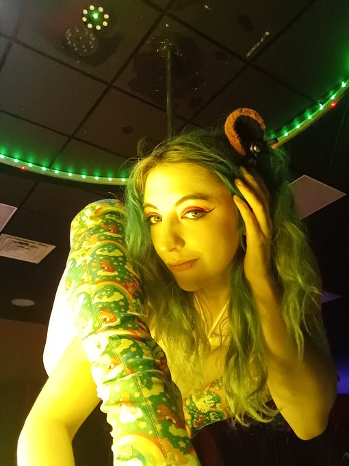 "Free up your mind, I know that it can be a prison We ain't got much time, you better spend what you<a href="/tag/nashville"class="tags"><span>#nashville</span></a><a href="/tag/dejavu"class="tags"><span>#dejavu</span></a><a href="/tag/musiccity"class="tags"><span>#musiccity</span></a><a href="/tag/nashvegas"class="tags"><span>#nashvegas</span></a><a href="/tag/weareopen"class="tags"><span>#weareopen</span></a>