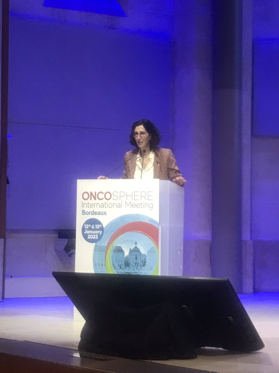 OncosphereNA's tweet photo. Après une soirée de congrès au Palais de la Bourse à #Bordeaux, ce second jour de l’Oncosphere International Meeting s’ouvre avec la prise de parole de Mme @fjeanson1 @NvelleAquitaine. https://t.co/EW0AFCA0bX