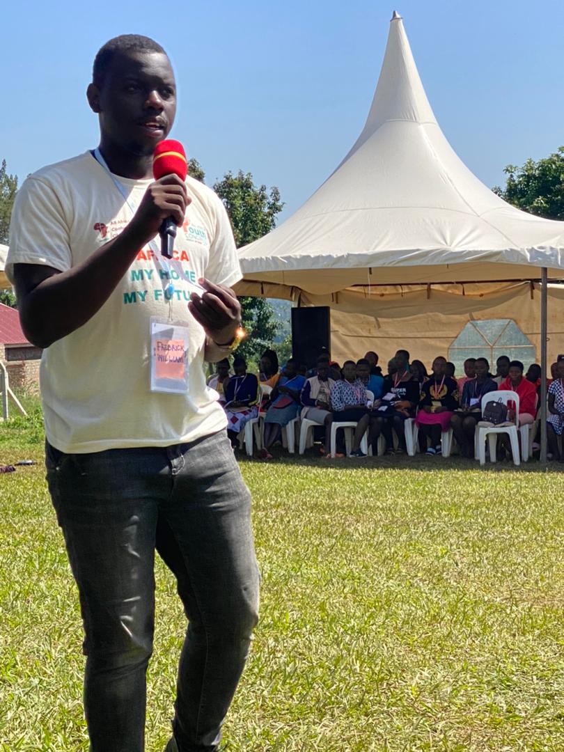 FredrickMukuye's tweet photo. Speaking to fellow young persons on how to deal with challenges of life is my calling and I delight in it. https://t.co/vCdvooKs6x