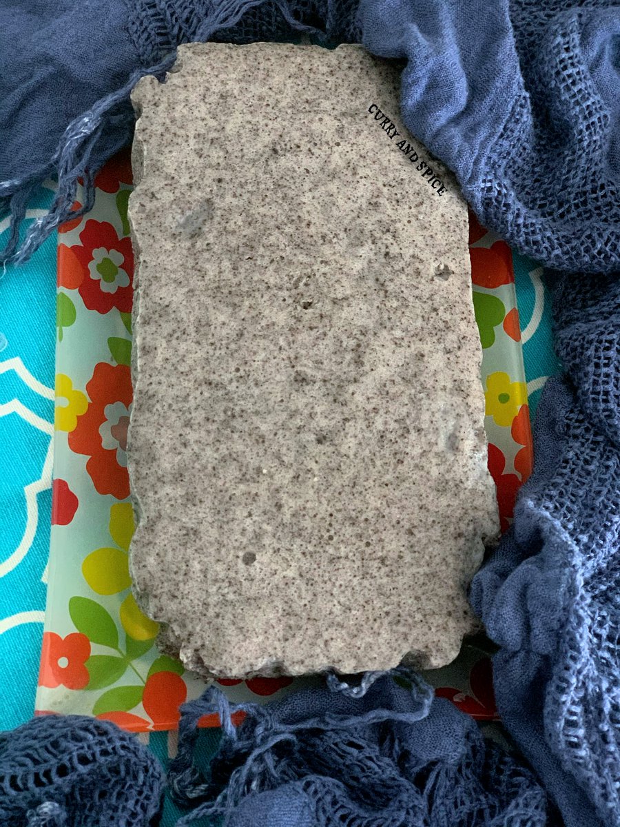 Somasray's tweet photo. #easymake #steamed #cake #islandstyle STEAMED BLACK SESAME CAKE https://t.co/CXEBFQzdCF https://t.co/dyrUQbZx3Z