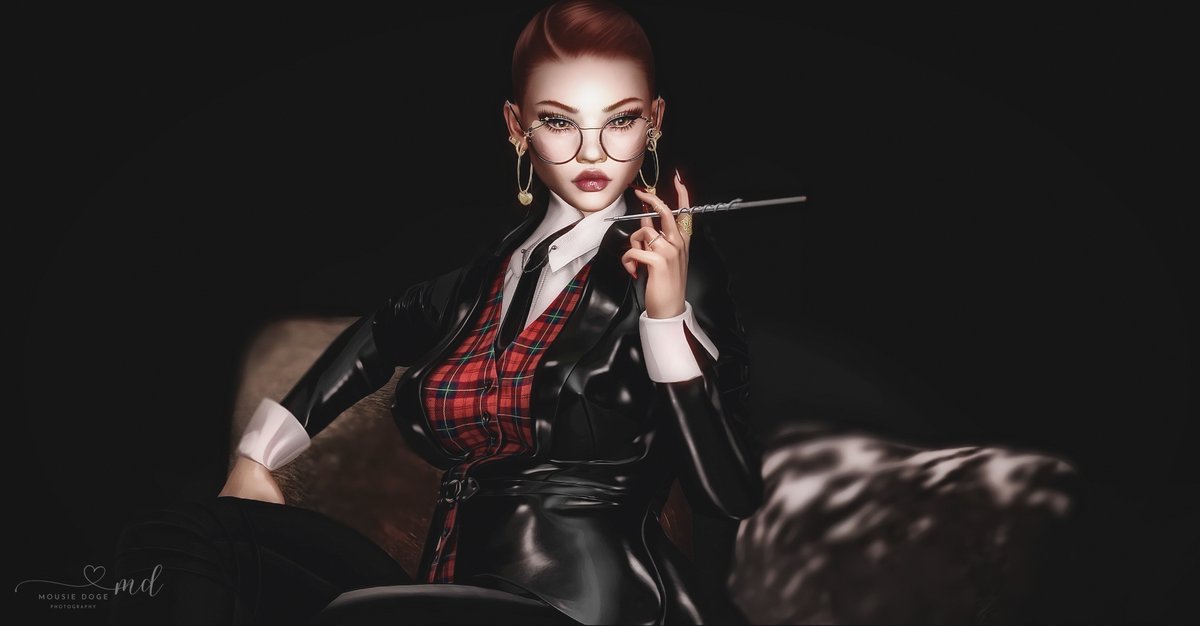 Woman In Total Control of Herself
#secondlife, #digitalart, #secondlifeavatar