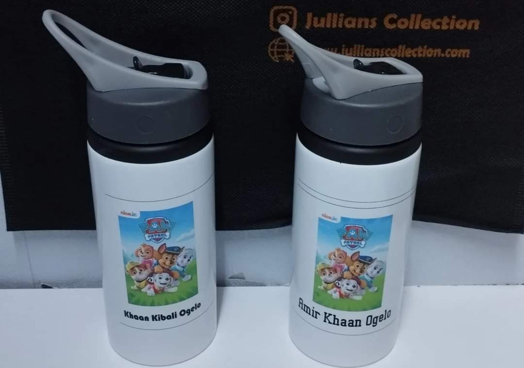 JulliansCollec1's tweet photo. Cartoon theme water bottles.
Material : Mettalic
Price : 950/-
Contact : 0711722801
#JulliansCollection #waterbottles #kids #cartoon #BackToSchool https://t.co/AGZo4yF0kZ