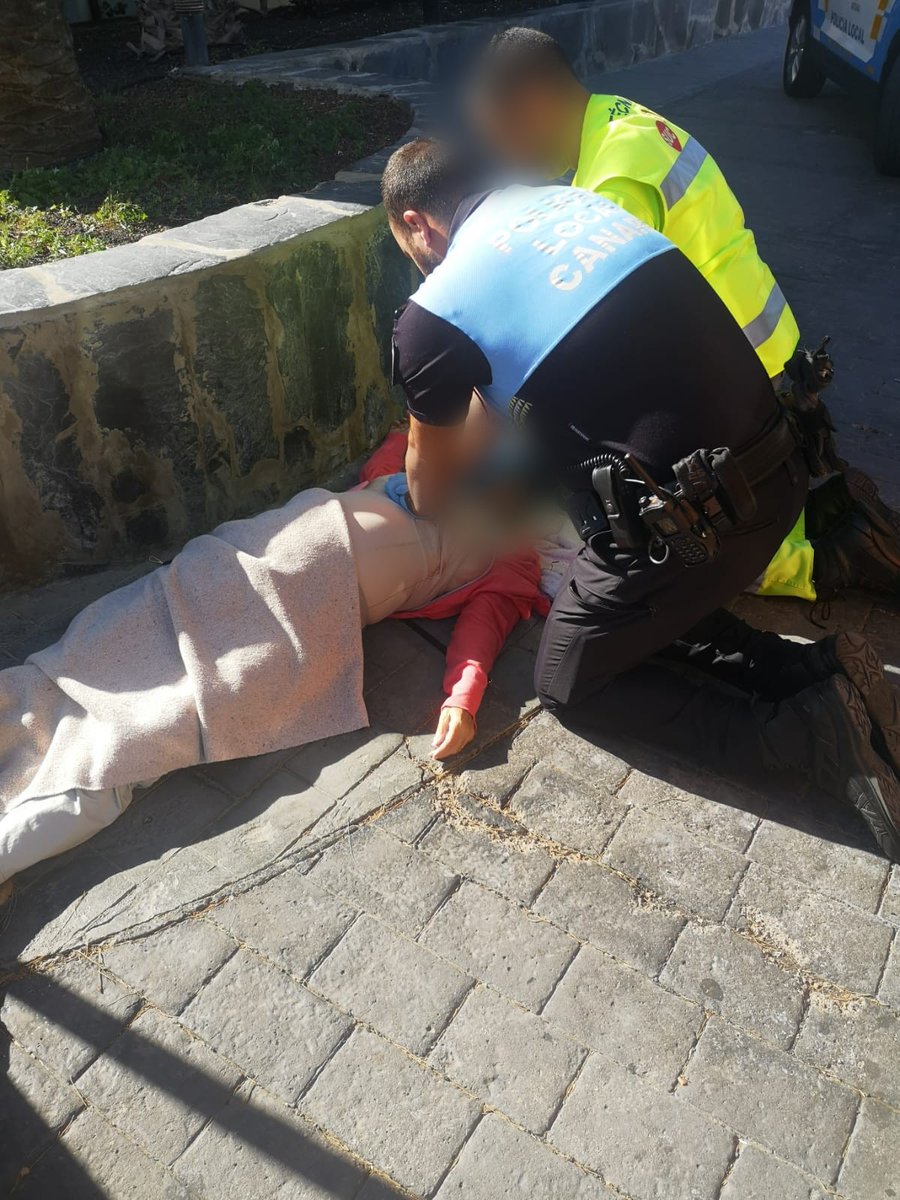 Ayer nuestros agentes colaboraron en maniobras de RCP.