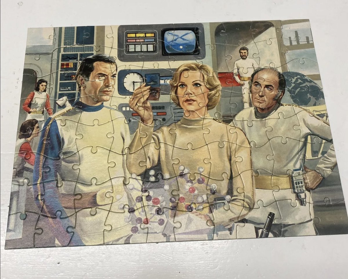 mrjaydeeem's tweet image. Morning folks. It’s #WeirdJigsaw caption time