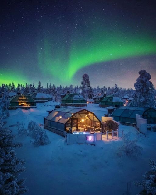skkweller's tweet photo. Rate this photo from 1- 10!! 😍 #finland  #auroraborealis https://t.co/8bnIyZ72sK