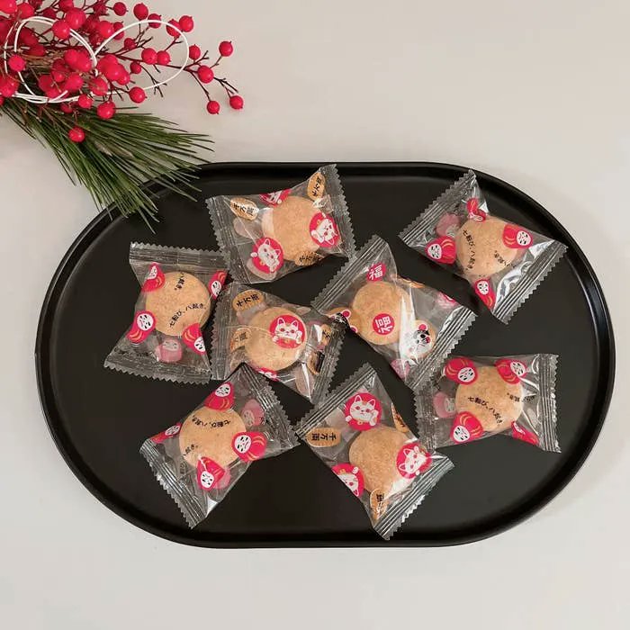 「【ハマる】おもちの正解、これじゃん!カルディの「ふわとろスイーツ」和菓子屋さんの」|BuzzFeed Japanのイラスト