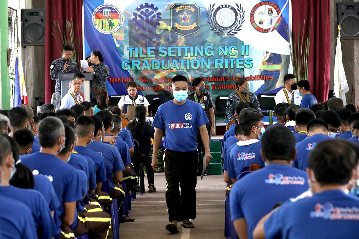 pnagovph's tweet photo. LOOK: At least 250 persons deprived of liberty (PDLs) attend graduation rites after completing an NC II course offered by the @tesdaofficial at the Manila City Jail on Friday (Jan. 13, 2023). (PNA photo by Yancy Lim) https://t.co/I8QQeO1J1k