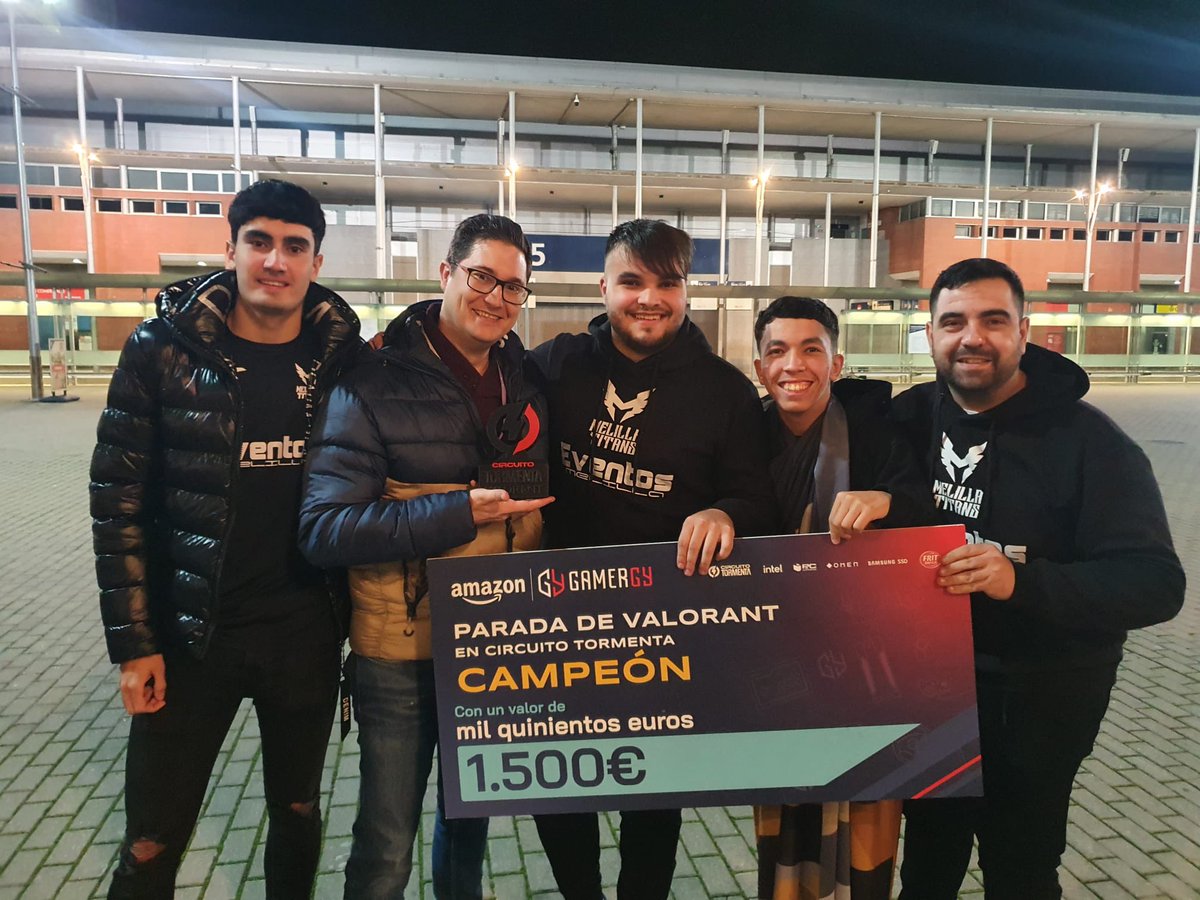 ¡Feliz cumpleaños presi!🎂💙