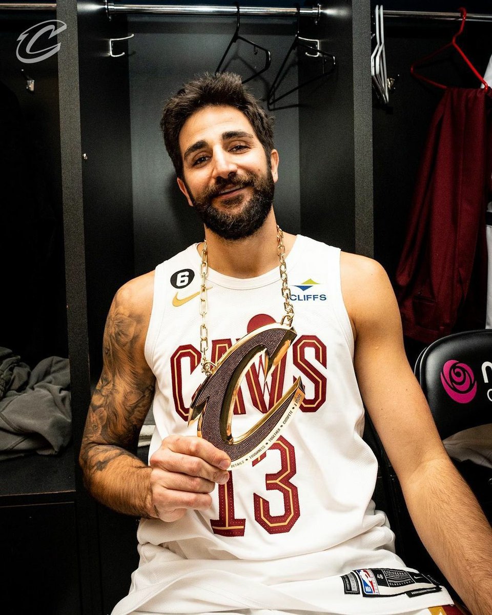 😁 La millor notícia del dia. Quina alegria tornar-te a veure somriure a la pista, @rickyrubio9! #BadalonaÉsFutur