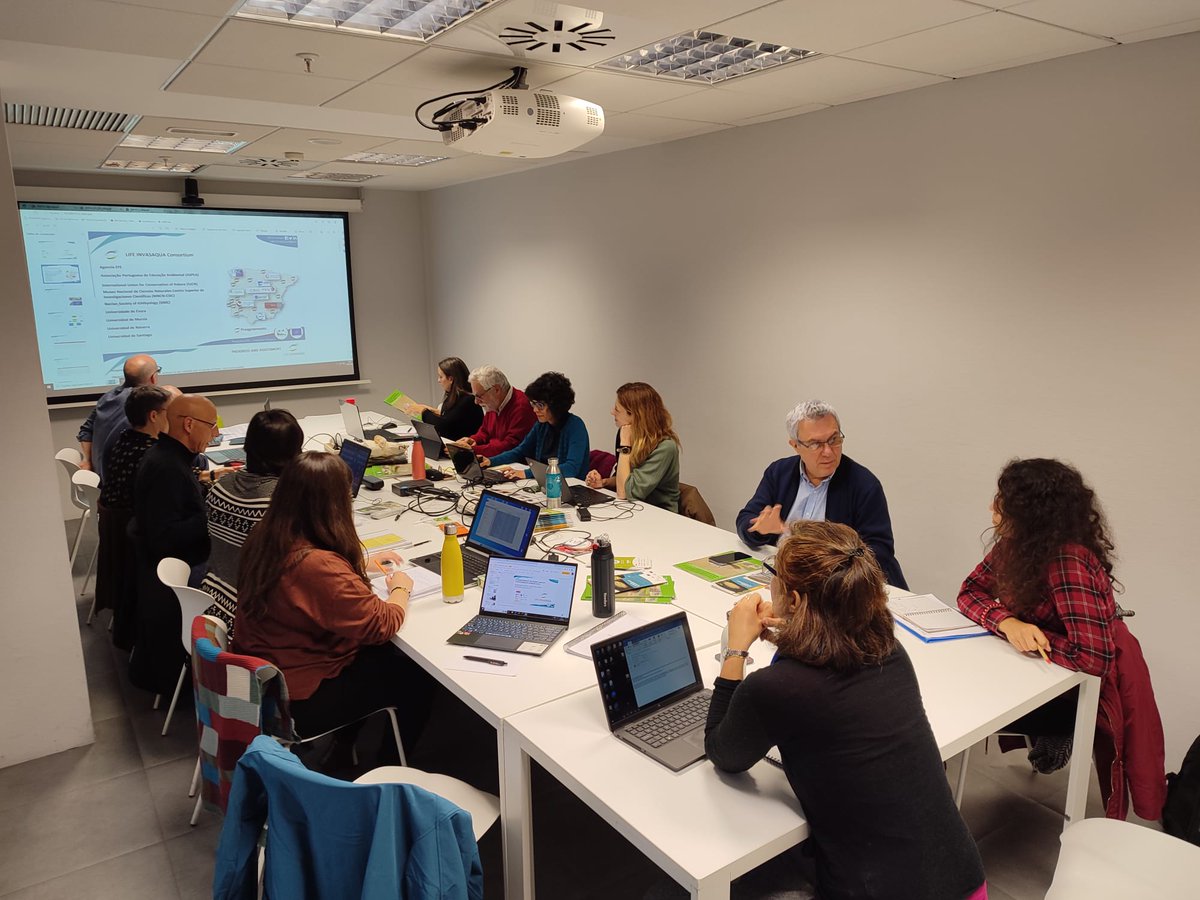 #HitosLifeInvasaqua... en esta sala de <a href="/efenoticias/">EFE Noticias</a> / <a href="/efeverde/">EFEverde</a> arrancó <a href="/LifeInvasaqua/">LifeInvasaqua</a>. Hoy nos reunimos  para repasar los logros de este <a href="/LIFEprogramme/">LIFE Programme</a> y los desafíos pendientes en la recta final del proyecto de gobernanza y comunicación sobre el problema de las @eei_aquatic