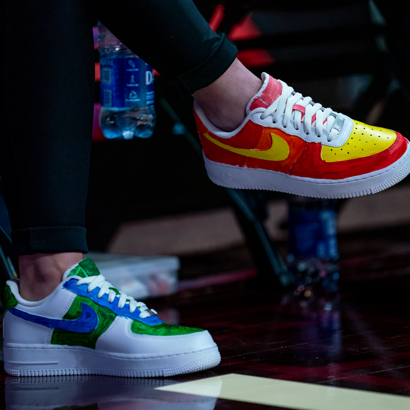 hokiesports's tweet photo. What a night ☺️

@HokiesWBB's staff had the honor of wearing these custom shoes painted by @CarilionClinic's pediatric oncology patients for 𝗖𝗼𝗮𝗰𝗵𝗲𝘀 𝘃𝘀. 𝗖𝗮𝗻𝗰𝗲𝗿.

Text 'Carilion' to 71760 to bid on the shoes 📲