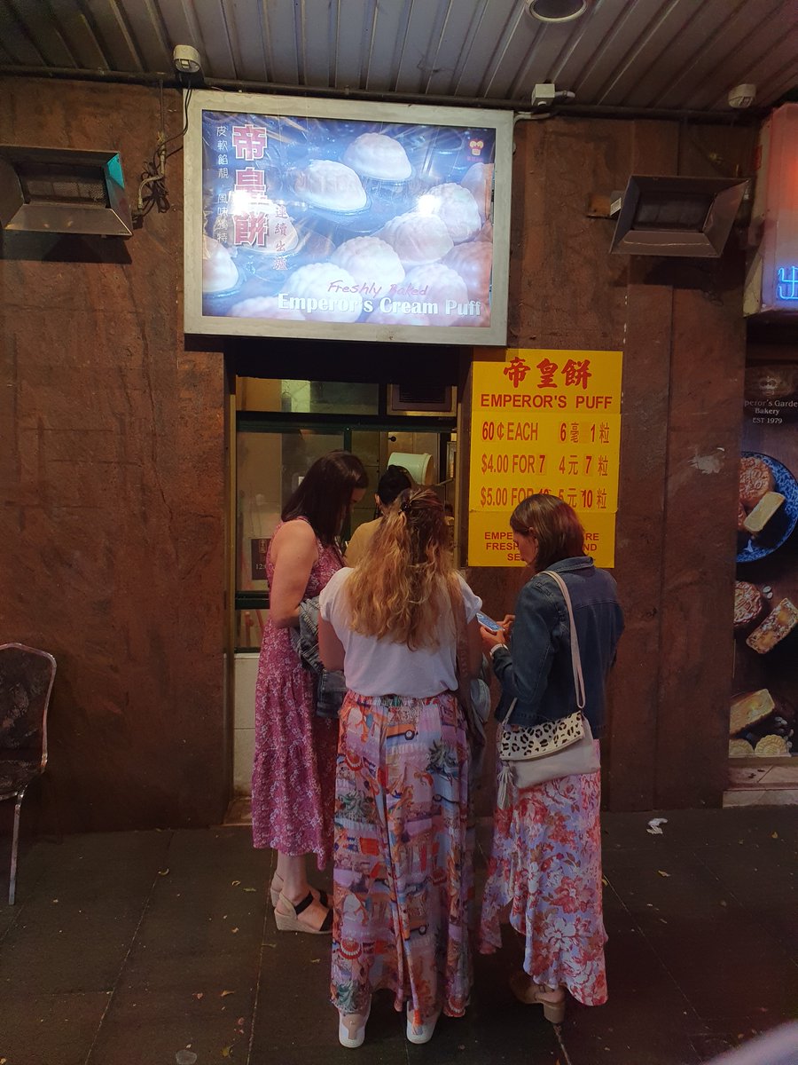 Robo 🇦🇺 aka Bruce Robinson on Twitter "Chinatown Emperor's Puffs
