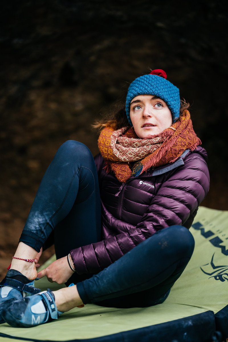 _Pertex's tweet image. We move on to what the future may look like. On a professional level, it is consolidating her current work and using that to build a life in a new location. Climbing wise, Zoë feels as though she’s not even scratched the surface…

Setting the Direction:
pertex.com/2022/12/19/set…