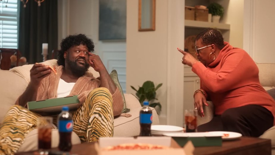activative's tweet photo. This week's last Daily Drop of notable new sports marketing campaigns features @newbalance + @MullenLoweGroup #Runlock, @pumafootball + @rsafilms 'History Doesn't Repeat Itself', @tafaus + @Roblox 'Fitopia' and a @PapaJohns + @Oreo + @SHAQ mashup - https://t.co/1WunF5xb4R https://t.co/3Rob67sA1B