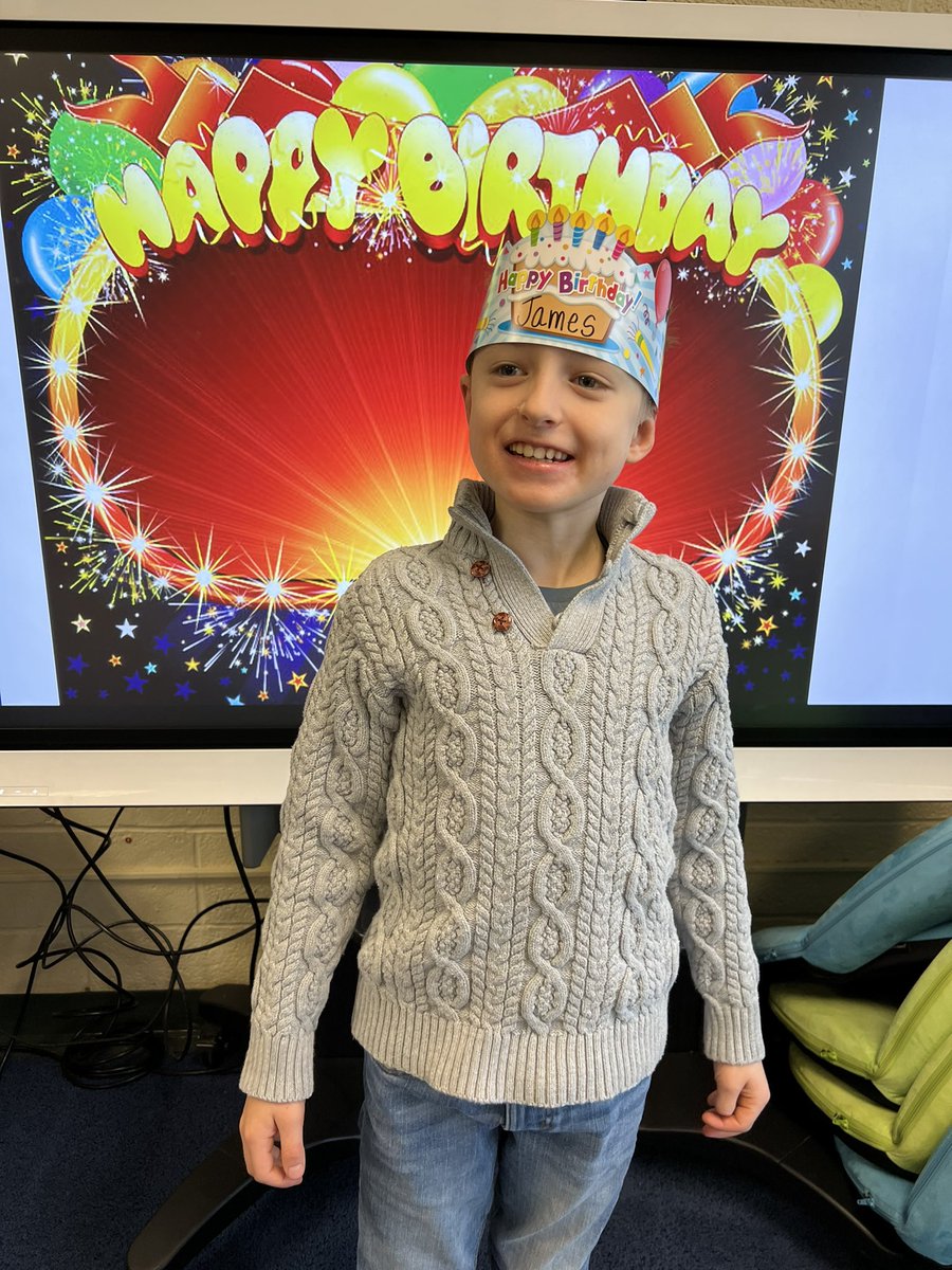 QRS_Smith's tweet photo. Happy birthday to you! Amazing job with the morning announcements today! #qrspride https://t.co/3tXmVdhcNs