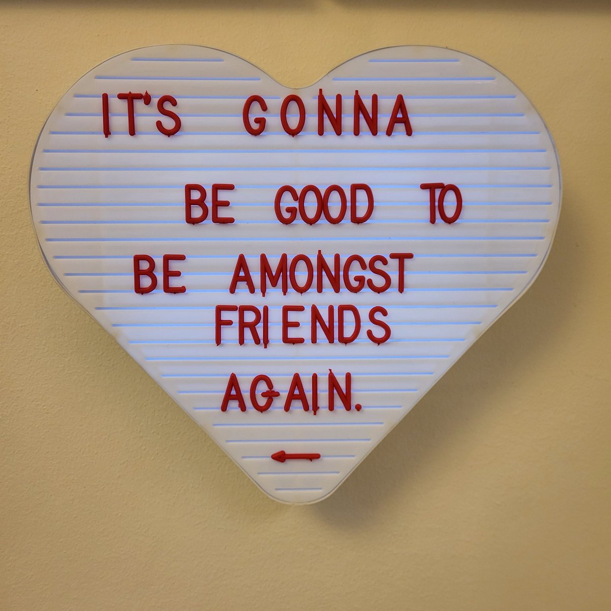 Semesteret har startet. Og de trives på kontor 15.003.