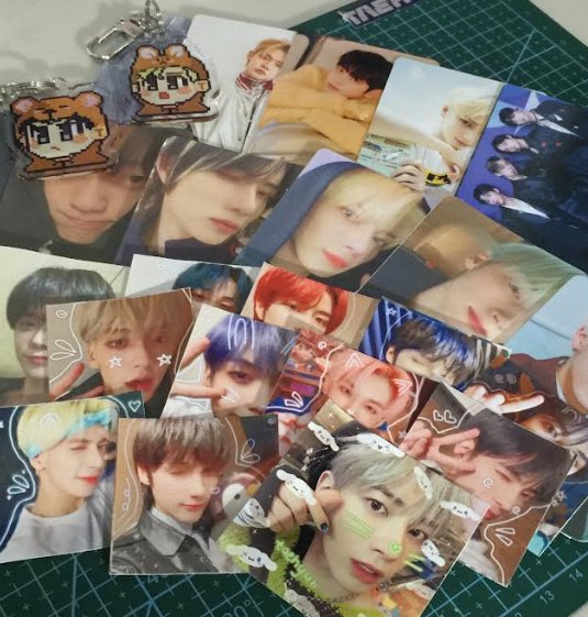arvscart's tweet photo. — 🍧🌼 #_arvsmail || @gyuromizz #bamkyu
╰ thank you so much for the wonderful christmas gift mimi!! THE KEYRINGS ARE SO CUTE plus the amount of freebies that you gave to me is insane !! one of the reasons i would be willing to buy your bentas is bcus of your cute packaging HAHA https://t.co/UUqKSLI5cL