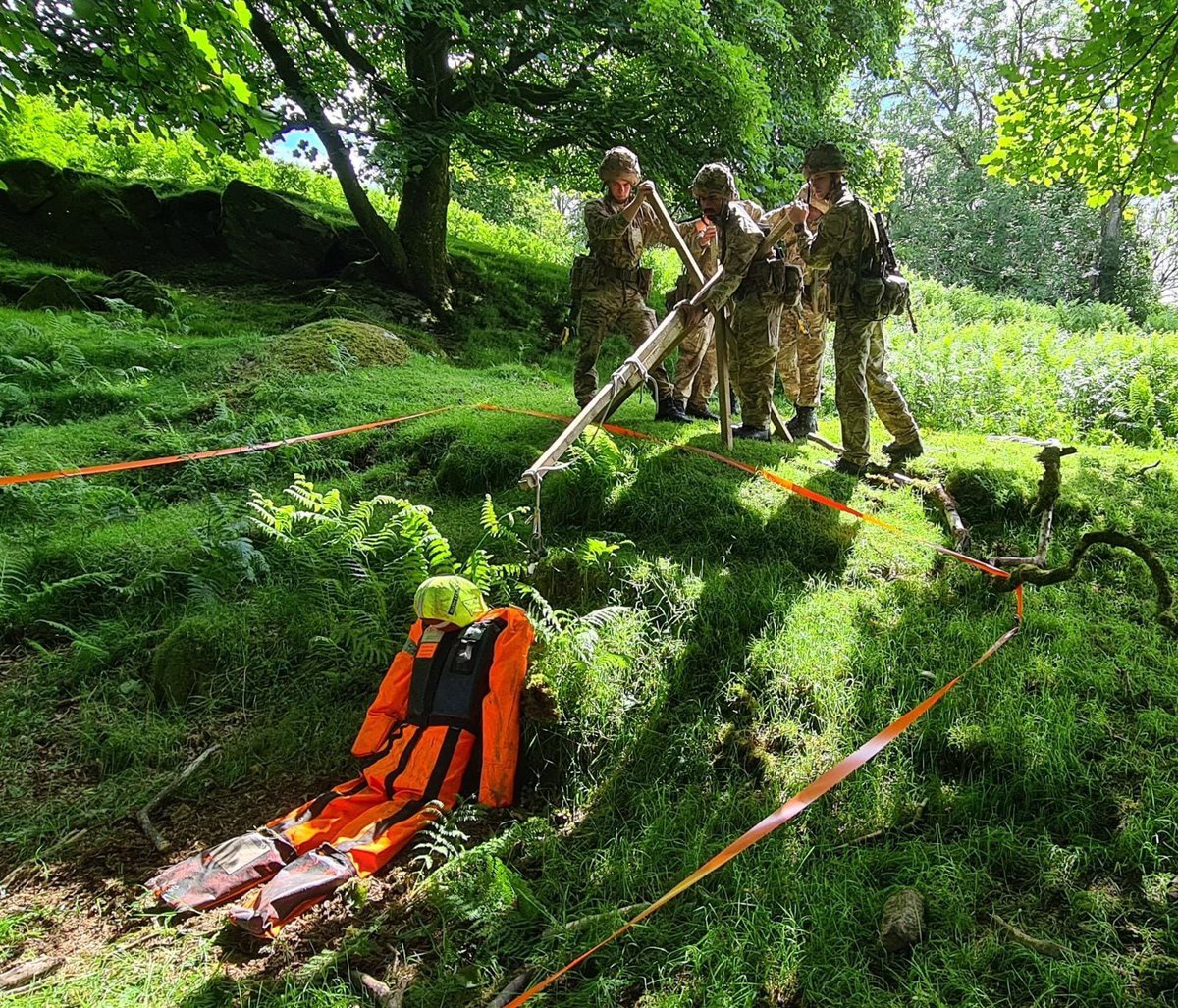 RuthLeeLtd's tweet photo. Our Man Overboard manikins do get into some mishaps… we are always grateful you’re there to save them!
📸@HMSScottRN @DartmouthBRNC @OutreachRescue @rescueNE
#manoverboard #deadfred #waterrescue https://t.co/5bAbmMpaNp