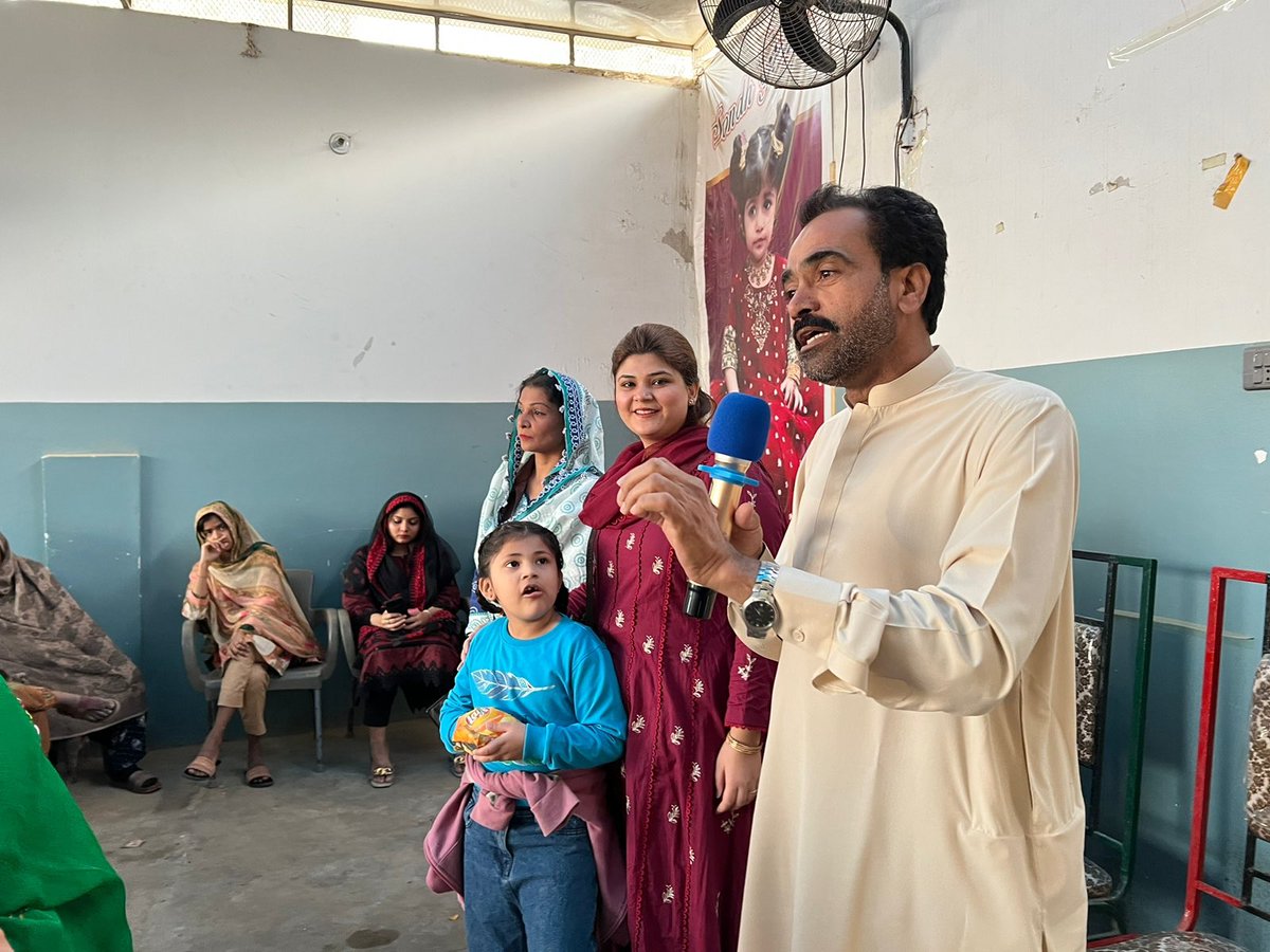 PsGhani's tweet photo. پی ایس 104 یوسی 8، وارڈ 3 وومن ونگ کی کارنر میٹنگ منعقد کی گئی جسکی سربراہی میسز فرحان غنی نے کی  🇱🇾 
فرحان غنی کا نشان تیر کا نشان =====>🇱🇾
جیت کا نشان تیر کا نشان =====>🇱🇾@FGhani22 @SaeedGhani1 @BakhtawarFarha1 https://t.co/XzlYHEPcLJ