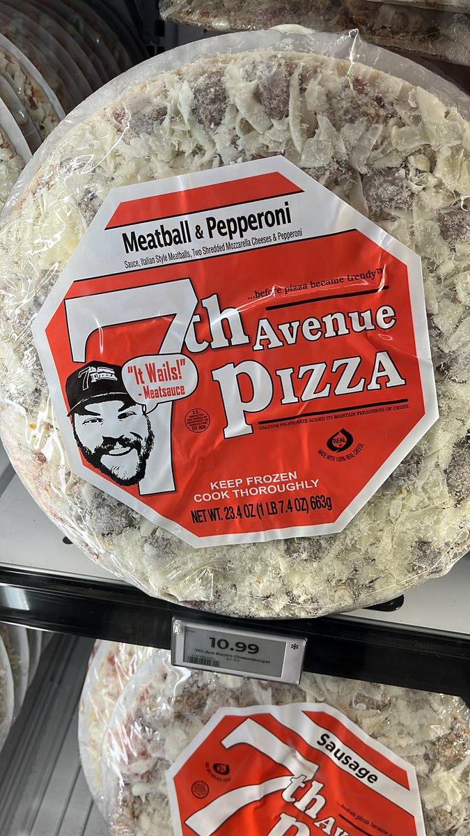 ty_phillips1's tweet photo. @7thavenuepizza @PowerTripKFAN @PowerTripKFAN #powertrip Hey @MeatSauce1 Lets go for two in a row! #himeat #itwails https://t.co/mELfQ07lI7