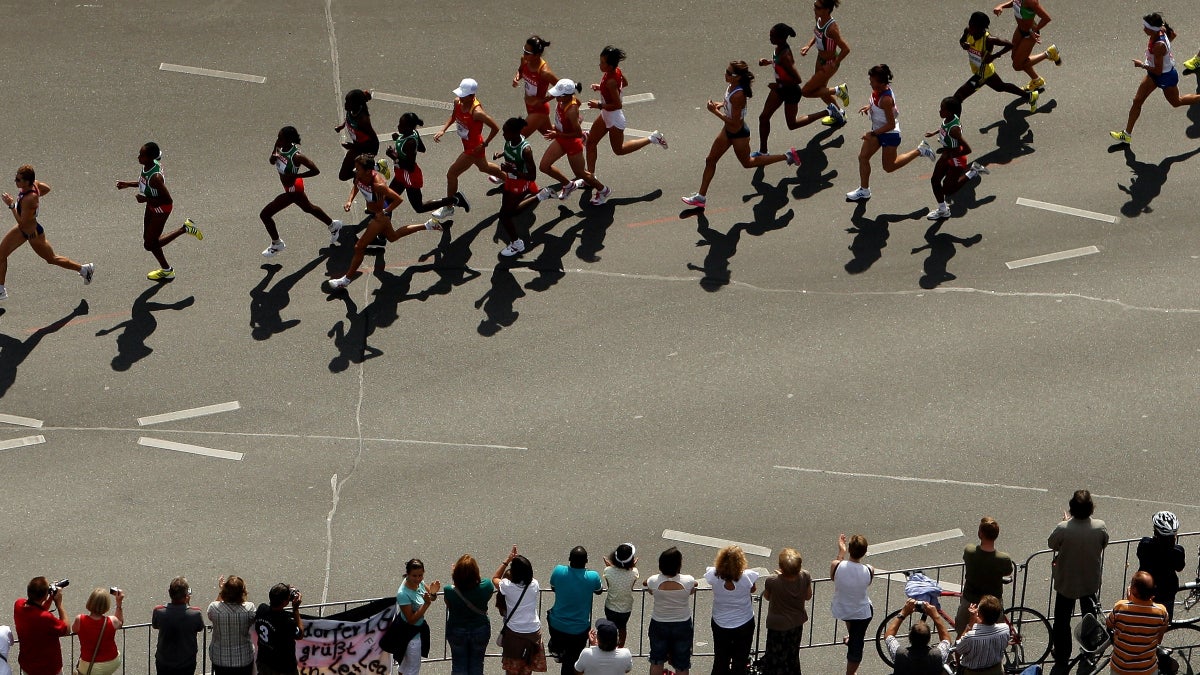 JosephLamplotMD's tweet image. Drafting Isn’t Just for Elite #Marathoners

A new study aims to resolve long-standing debates about how much drafting helps runners, and finds that even back-of-the-packers save meaningful time. medilink.us/ikjl  #sportsmedicine #sportsathletes