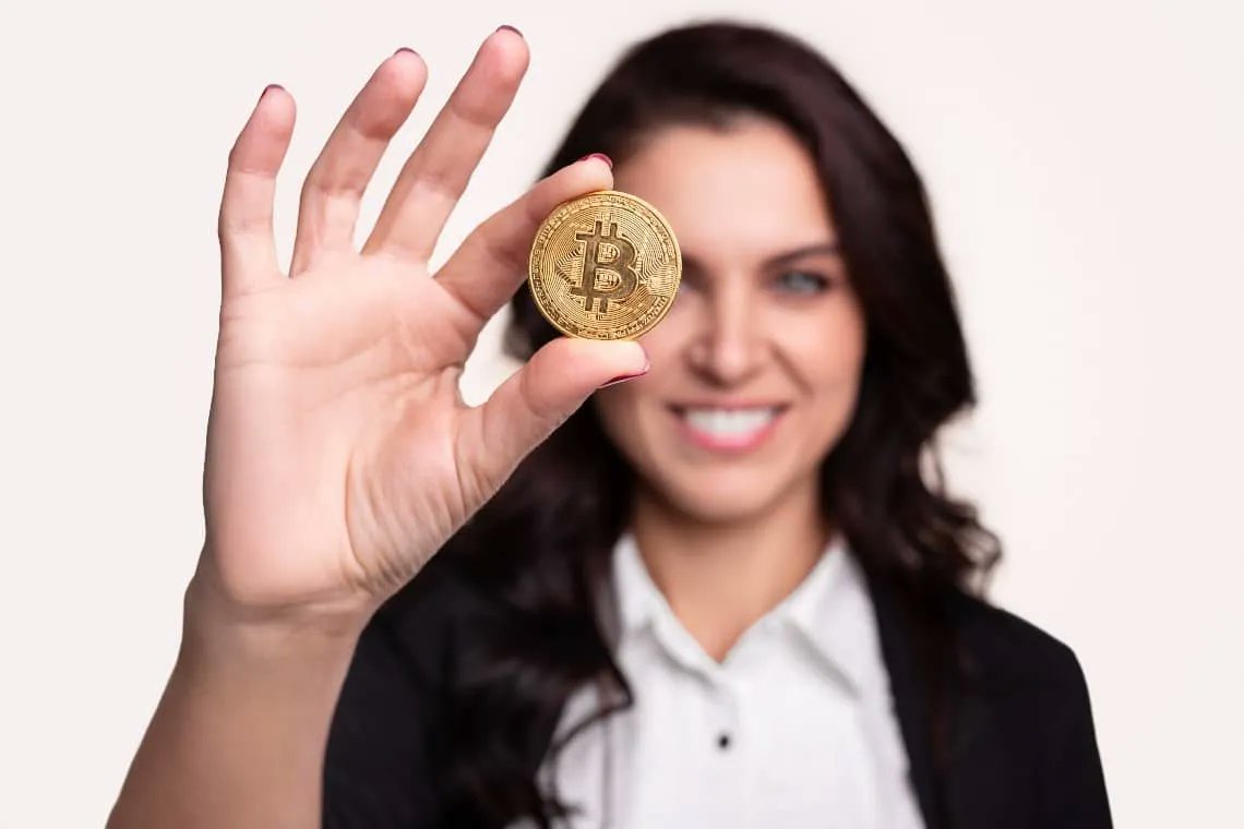 FLUIDEFI_OFC's tweet photo. Cofounder and CEO Lisa Loud 'Top Crypto Female CEOs in the World.'
#cryptonews #topCEOs #LisaLoud #FLUIDEFI #DeFi #Decentralizedfinance #liquiditypools #DeFiinvestor
https://t.co/uStxxEYc7x https://t.co/Brc5aG6ESM