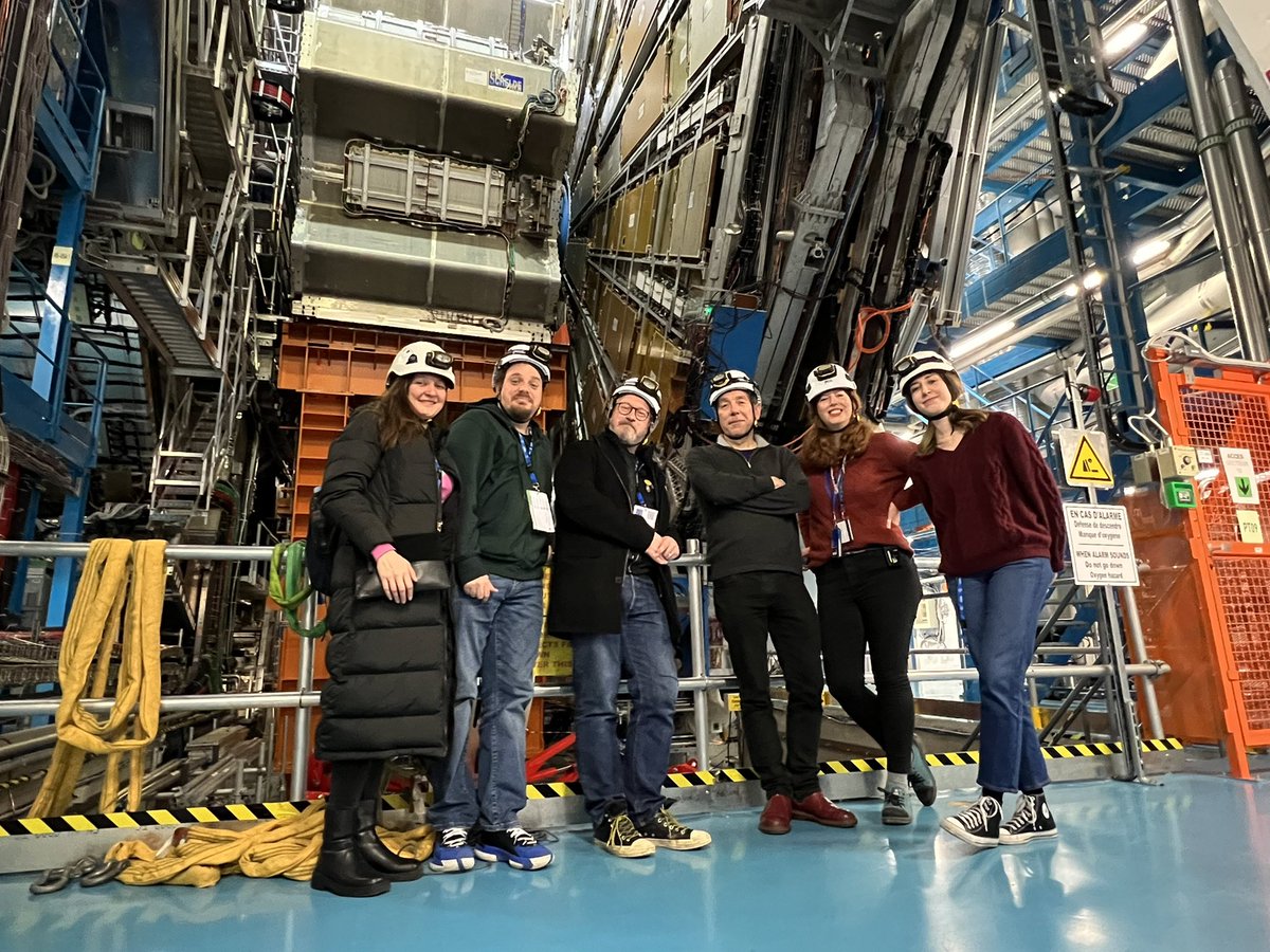 Team Shambles deep below the surface at @ATLASexperiment at @CERN today before @robinince’s show tonight. #UKatCERN